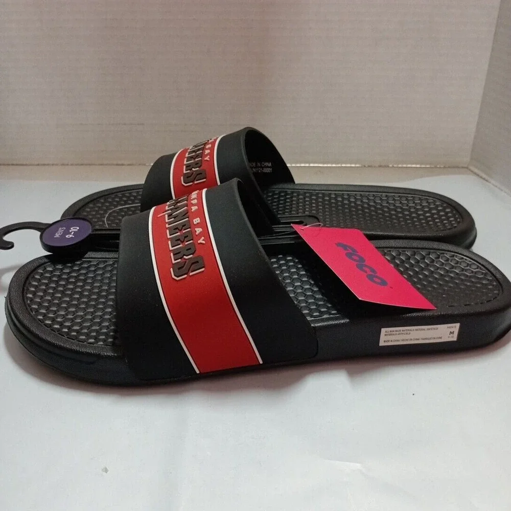 Tampa Bay Buccaneers FOCO Stripe Raised Slides‎ Sandals Men’s US M 9-10